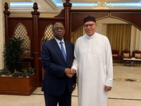 Doha : Macky Sall retrouve Karim Wade lors d’une visite marquée par le deuil et la diplomatie