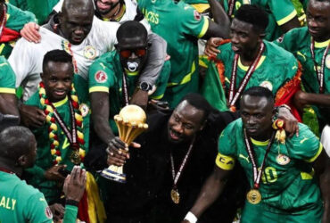 Football – Après le départ de Pape Thiaw : la FSF lui rend un vibrant hommage et salue son héritage à la tête des Lions