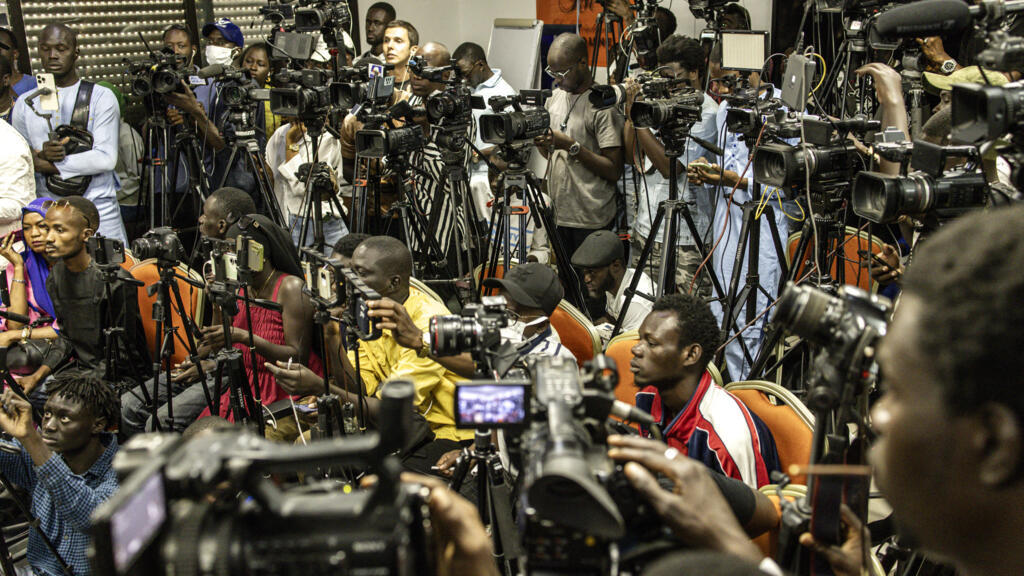 Togo : le journalisme privé au bord du précipice, l’enquête qui révèle une profession en pleine précarité