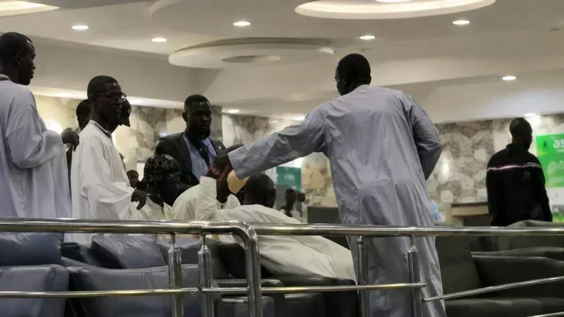 Gamou de Médina Baye : le geste de Mamadou Ndiaye Rahma envers Serigne Mboup ravive les tensions politiques à Kaolack