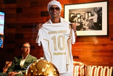 Ronaldinho, 46 ans, prêt à faire revivre la magie : le Ballon d’Or retrouve le football professionnel en Italie