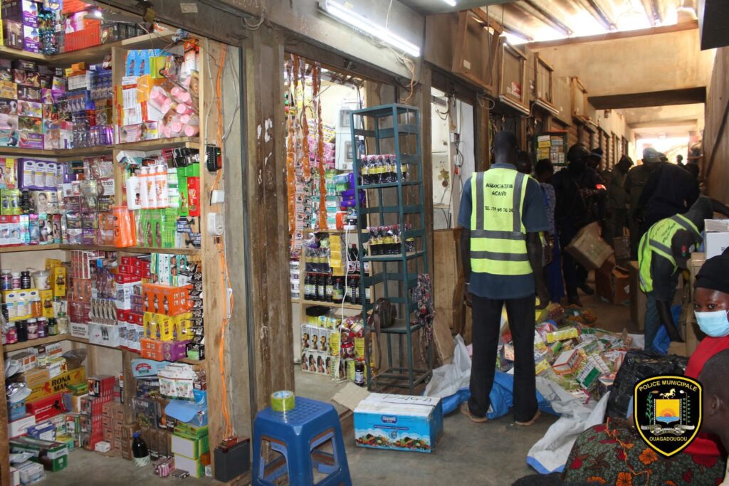 Touba : trois interpellations et une importante saisie de médicaments et d’aphrodisiaques au marché Mbar-Yaa