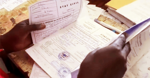 État civil au Sénégal : ces citoyens devenus « sans-papiers » dans leur propre pays