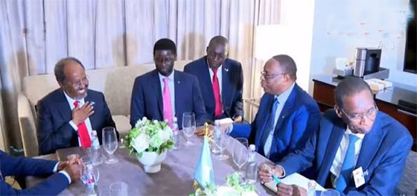 Dakar ou New York? Par Souleymane GADIAGA