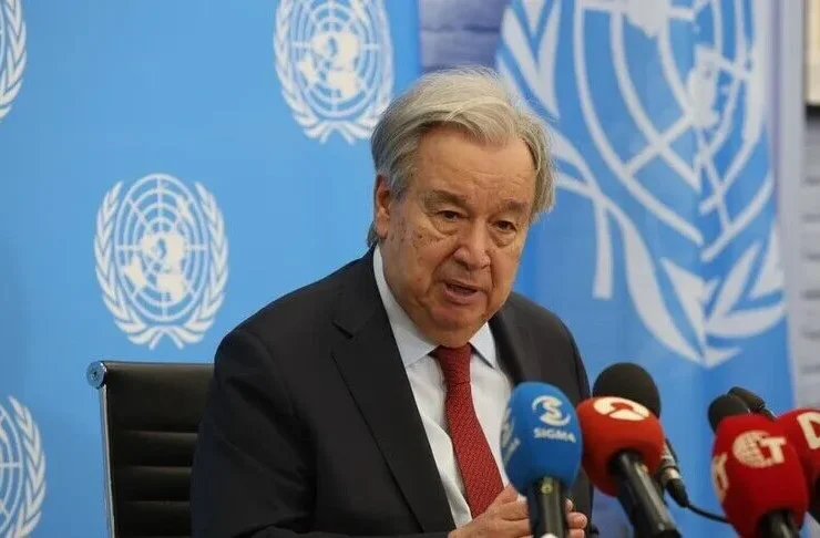 CPI : António Guterres dénonce les sanctions américaines et appelle à défendre la justice internationale