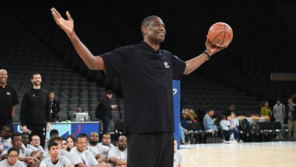 Dikembe Mutombo : la NBA va ériger 55 terrains en RDC pour immortaliser l’héritage du géant congolais
