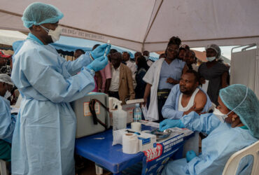 Ebola : le Nigeria touché à son tour, l’OMS redoute une propagation plus complexe en Afrique
