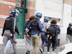 France : près de 6 900 gardes à vue depuis la mobilisation des lycéens, 86 % des interpellés sont mineurs