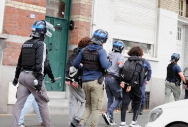 France : près de 6 900 gardes à vue depuis la mobilisation des lycéens, 86 % des interpellés sont mineurs