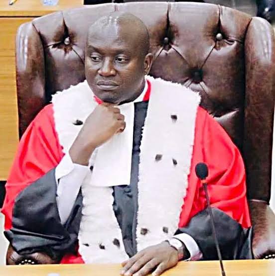 Guinée : le procès du magistrat Algassimou Diallo renvoyé sine die après le boycott de ses avocats