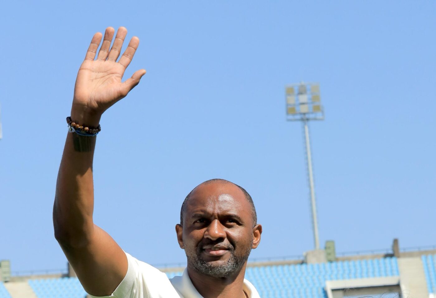 Patrick Vieira séduit le football sénégalais : une proximité avec les clubs qui tranche avec ses prédécesseurs